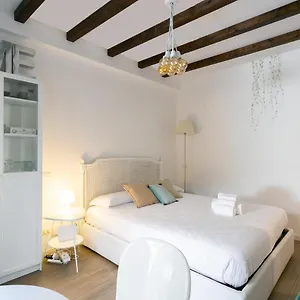 milano-apartments-santagostino.italymilanhotels.net/